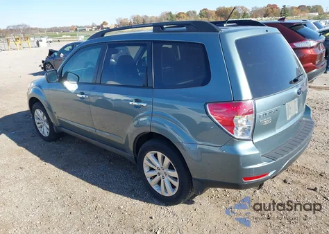 2013 Subaru Forester 2.5X Limited из США, поврежденный, VIN JF2SHAECXDH406676